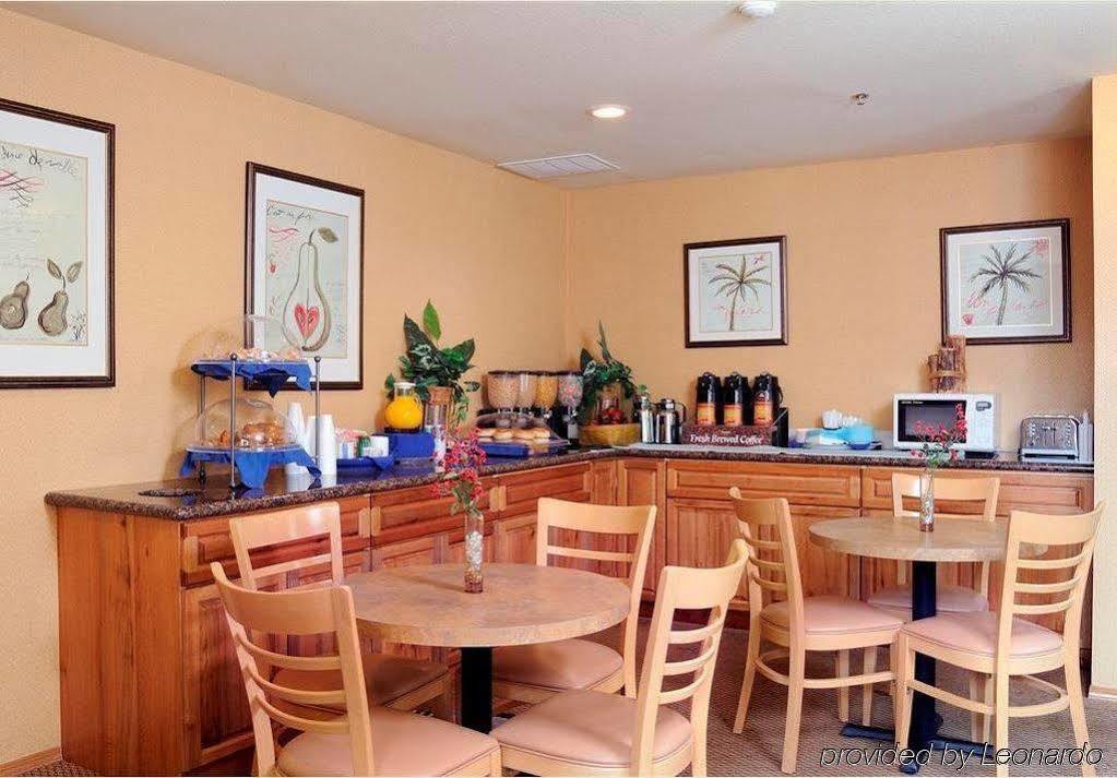 Hotel Avisa Downtown Morro Bay Restoran fotoğraf